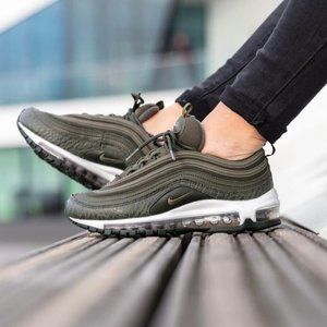 🔥𝐒𝐎𝐋𝐃 𝐎𝐔𝐓🔥